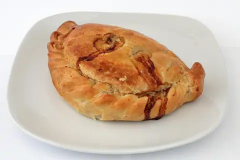 Tom Toms bakery photo 3
